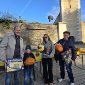 Kürbiszauber am Kirchenplatz  🎃